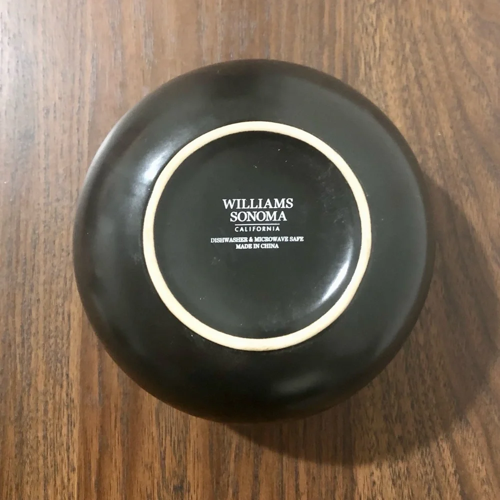 Williams Sonoma Halloween Cauldron Candy Dish Black